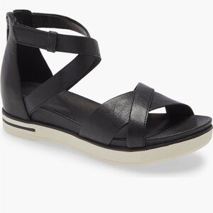 Eileen Fisher Women’s Wedge Sally Sandal black